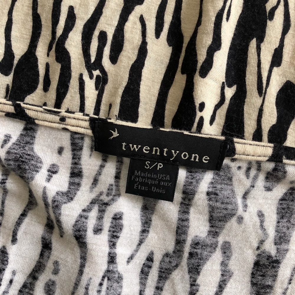 Patterned Top - image 5